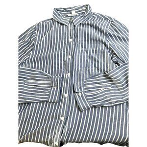 Beach Lunch Lounge – Women’s Blue & White Striped Button-Down Shirt (Size M)
